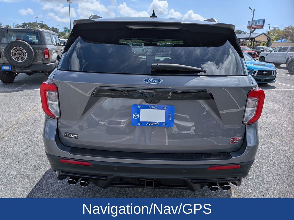 Certified 2024 Ford Explorer ST w/ Equipment Group 401A image 5