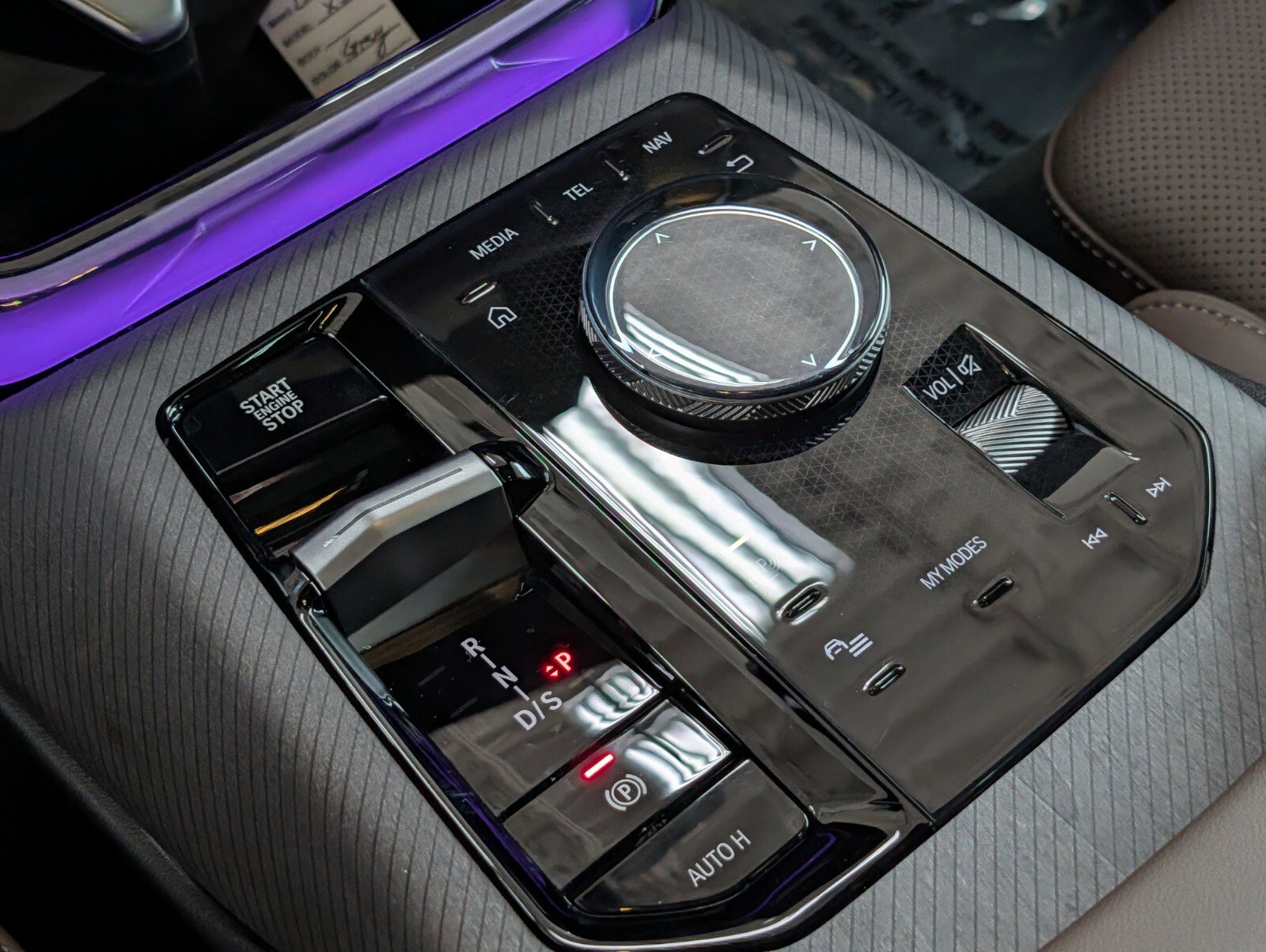 Used 2026 BMW X3 xDrive30 w/ Convenience Package image 24