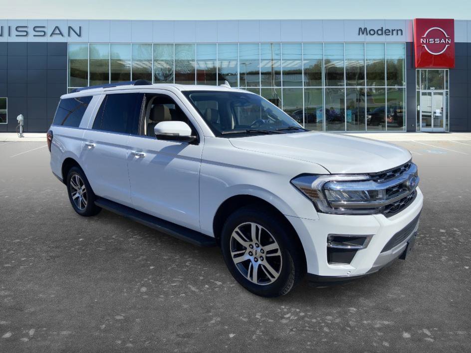 Used 2024 Ford Expedition Max Limited AWD/4WD image 3