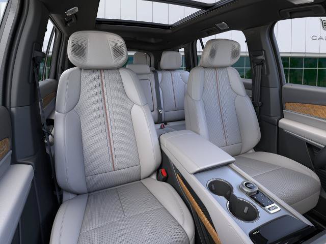 New 2027 Cadillac Vistiq Sport w/ LPO, Floor Liner Package AWD/4WD image 16