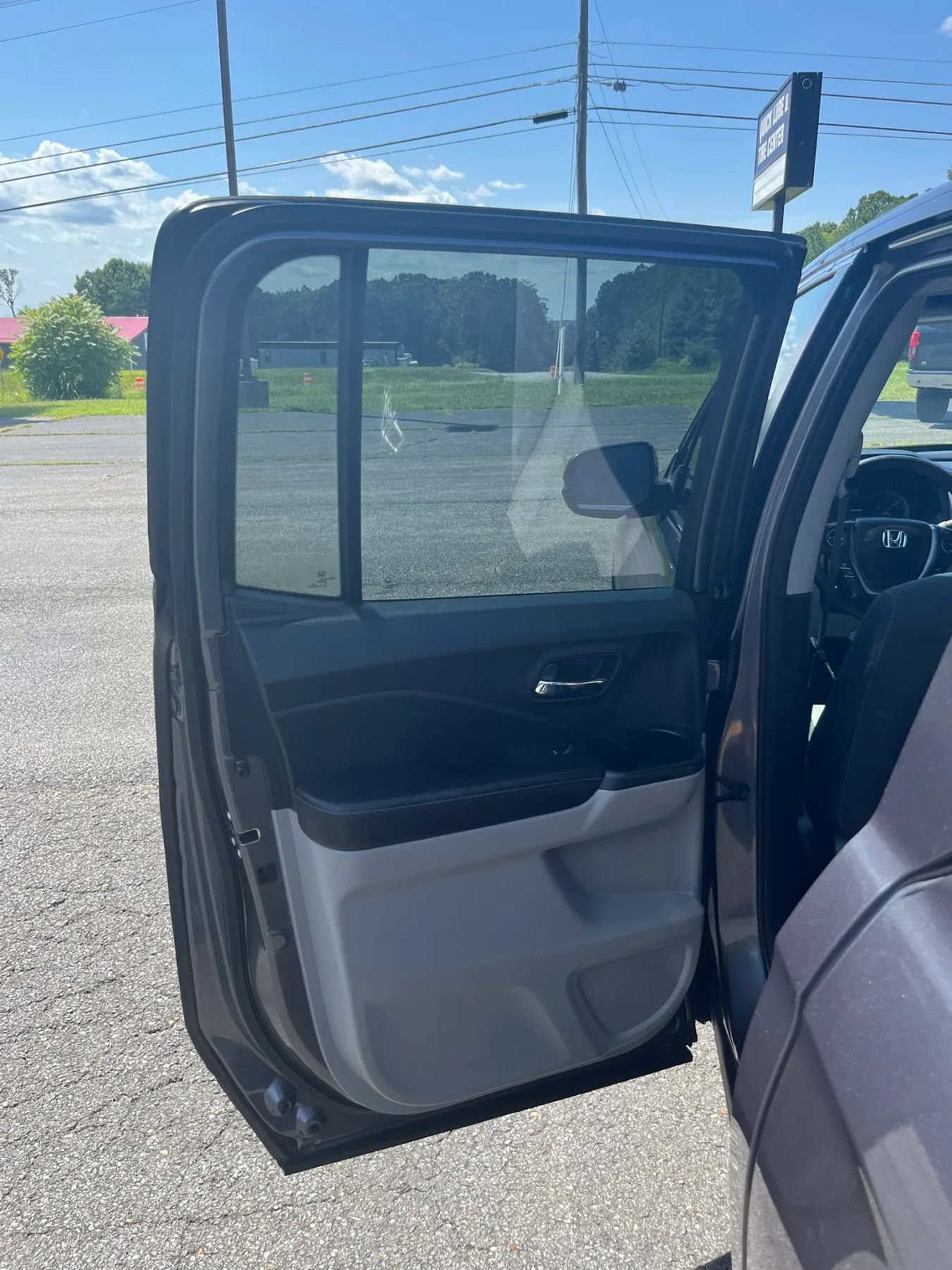 Used 2017 Honda Ridgeline RTS image 19