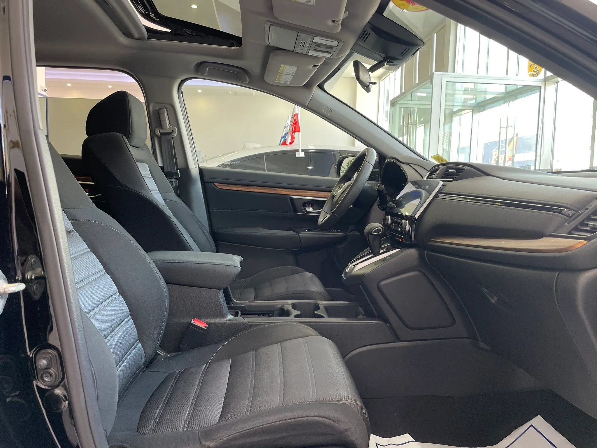 Used 2018 Honda CR-V EX image 27