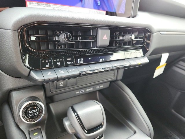 Used 2024 Toyota Land Cruiser image 32