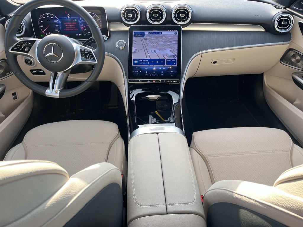 Used 2025 Mercedes-Benz C 300 Sedan image 12