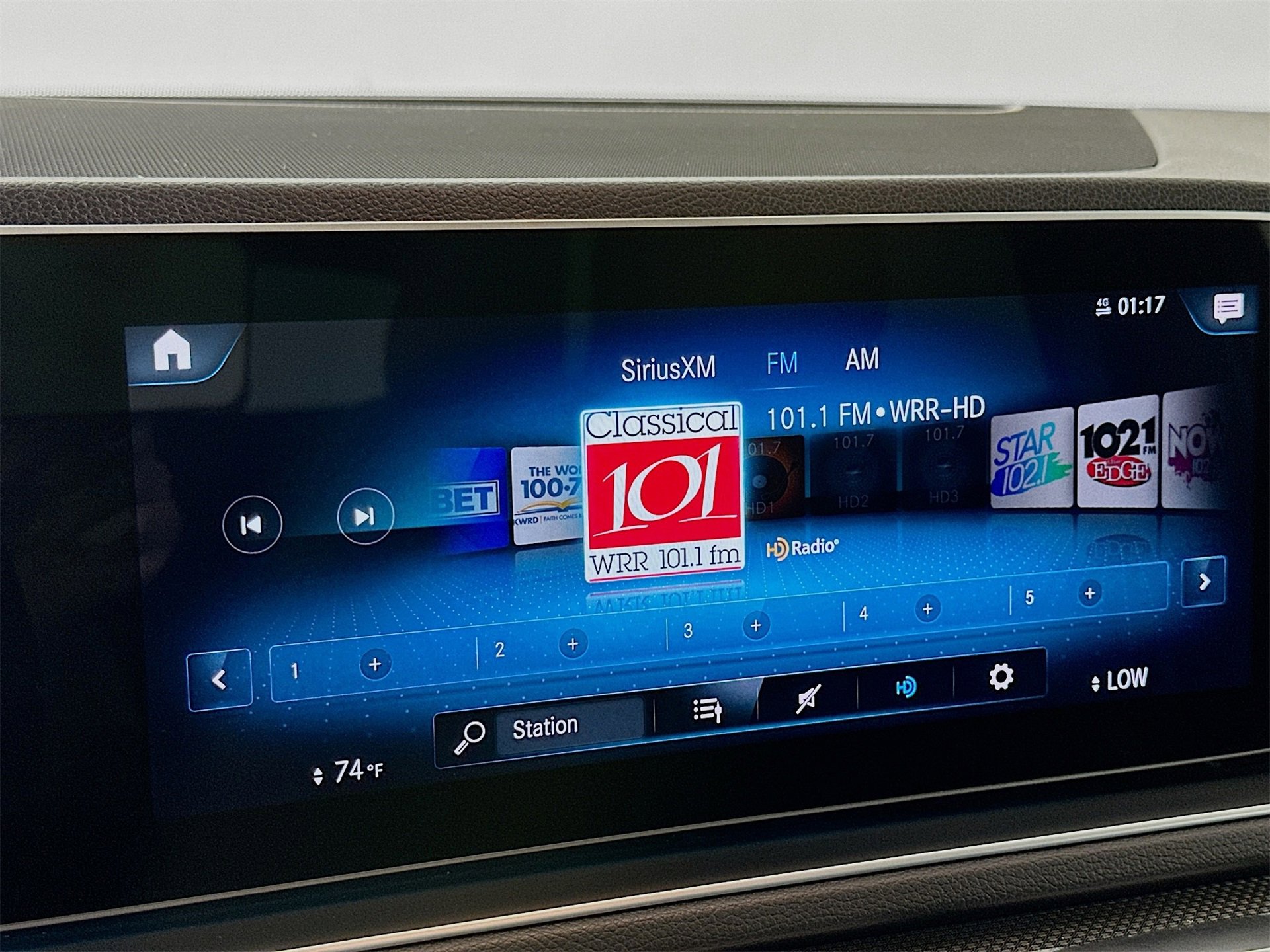 Used 2022 Mercedes-Benz GLE 350 4MATIC image 16