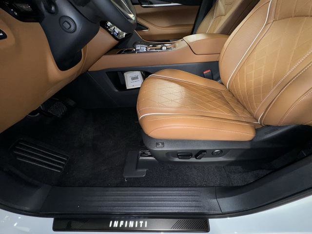 Certified 2025 INFINITI QX60 Autograph w/ Lighting Package (N92) image 16