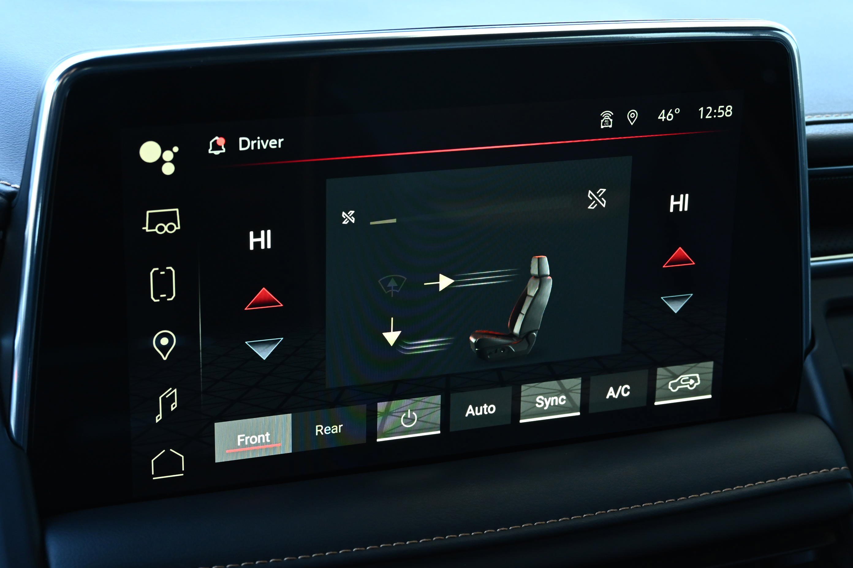 Used 2024 GMC Yukon AT4 w/ Technology Package image 34