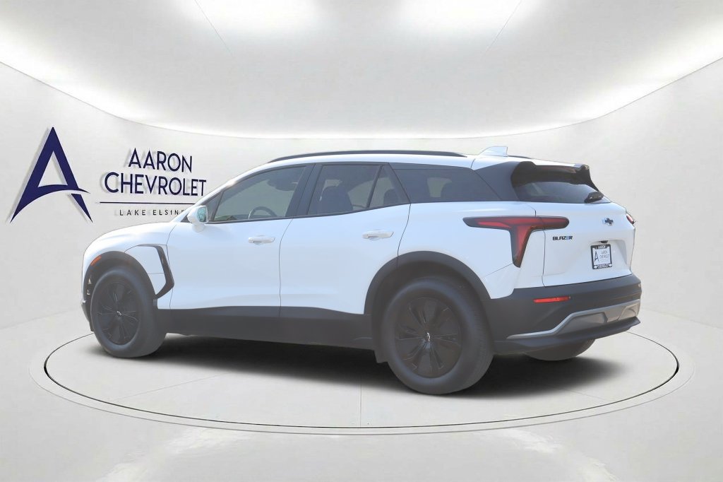 New 2026 Chevrolet Blazer EV LT w/ Midnight/Sport Edition FWD image 7
