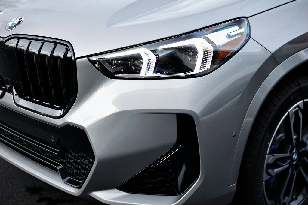 New 2026 BMW X1 xDrive28i w/ Technology Package image 12