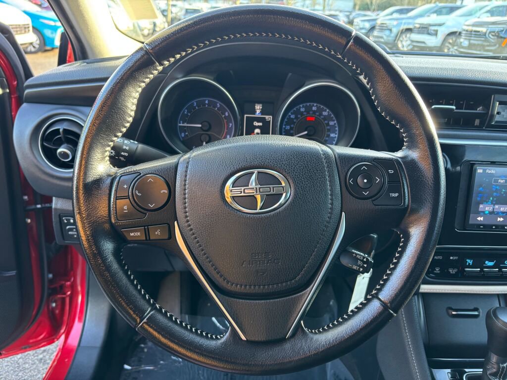 Used 2016 Scion iM Base image 17