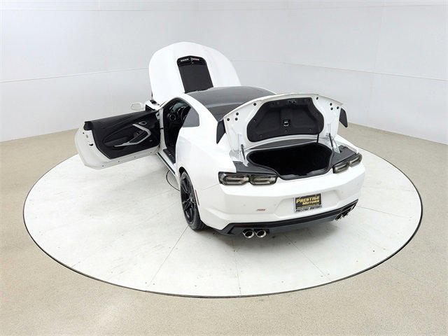 Used 2019 Chevrolet Camaro SS image 23