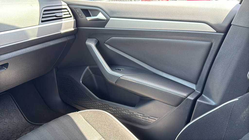 Used 2022 Volkswagen Jetta Sport FWD image 28