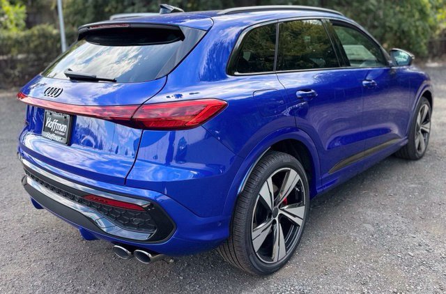 New 2026 Audi SQ5 Premium Plus AWD/4WD image 8