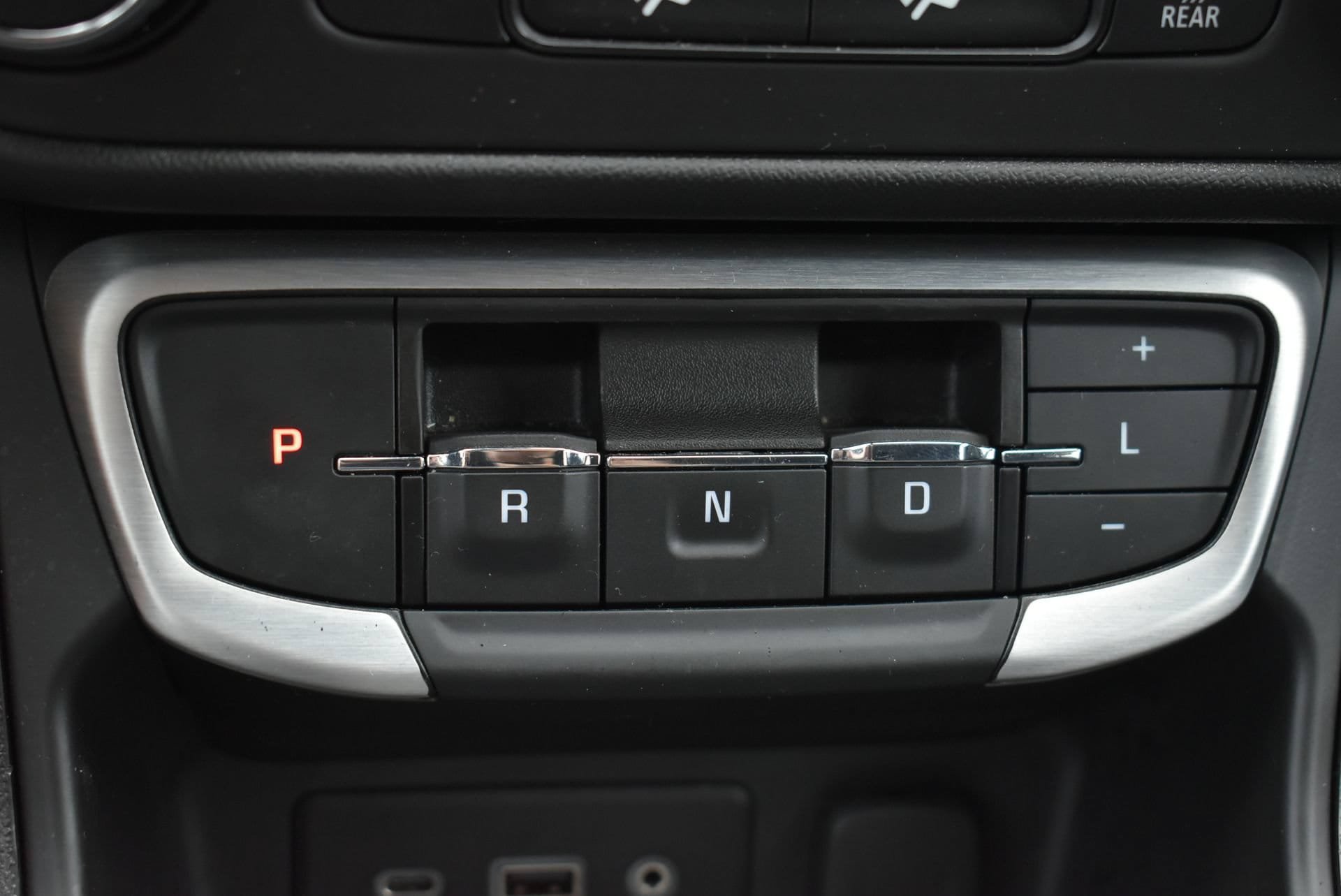 Used 2024 GMC Terrain SLE w/ LPO, Floor Liner Package AWD/4WD image 28