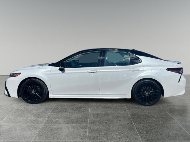 Used 2024 Toyota Camry XSE w/ Navigation Package image 2