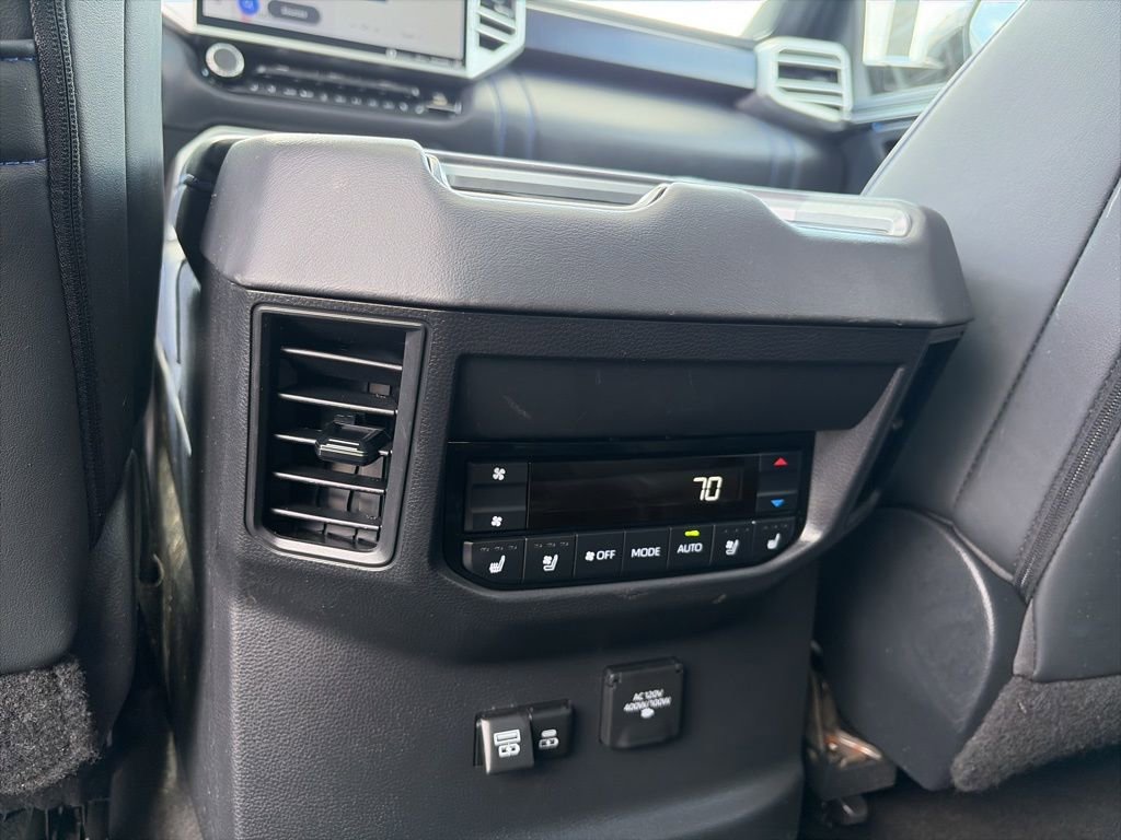 Used 2023 Toyota Sequoia Platinum image 15
