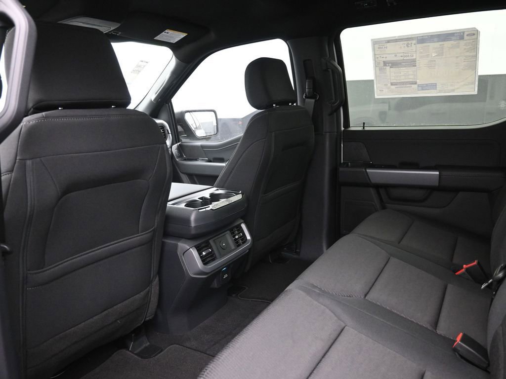 New 2026 Ford F150 XLT w/ Equipment Group 302A MID video 2