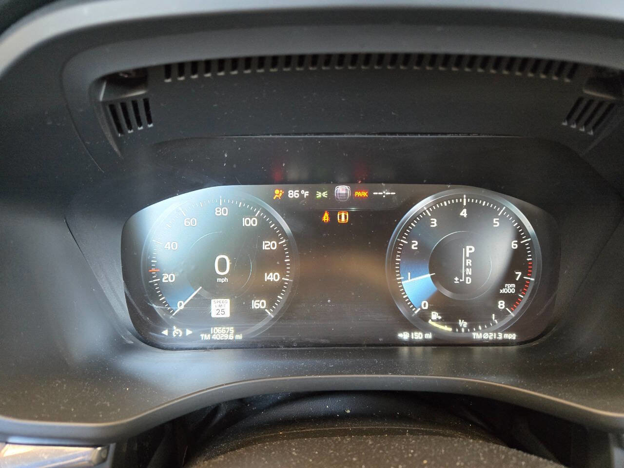 Used 2020 Volvo XC60 T5 Momentum image 10