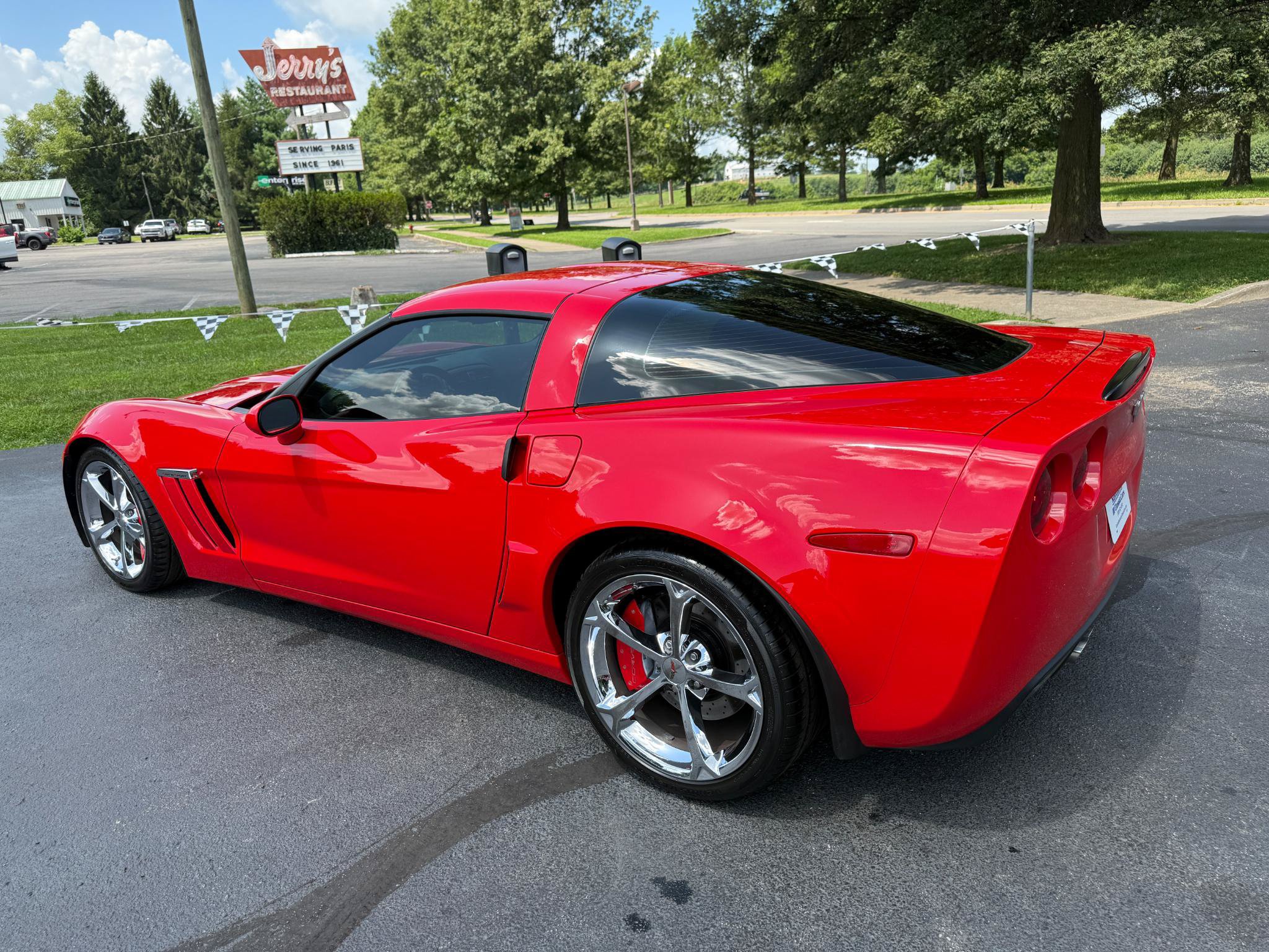 Used 2010 Chevrolet Corvette Grand Sport RWD image 8