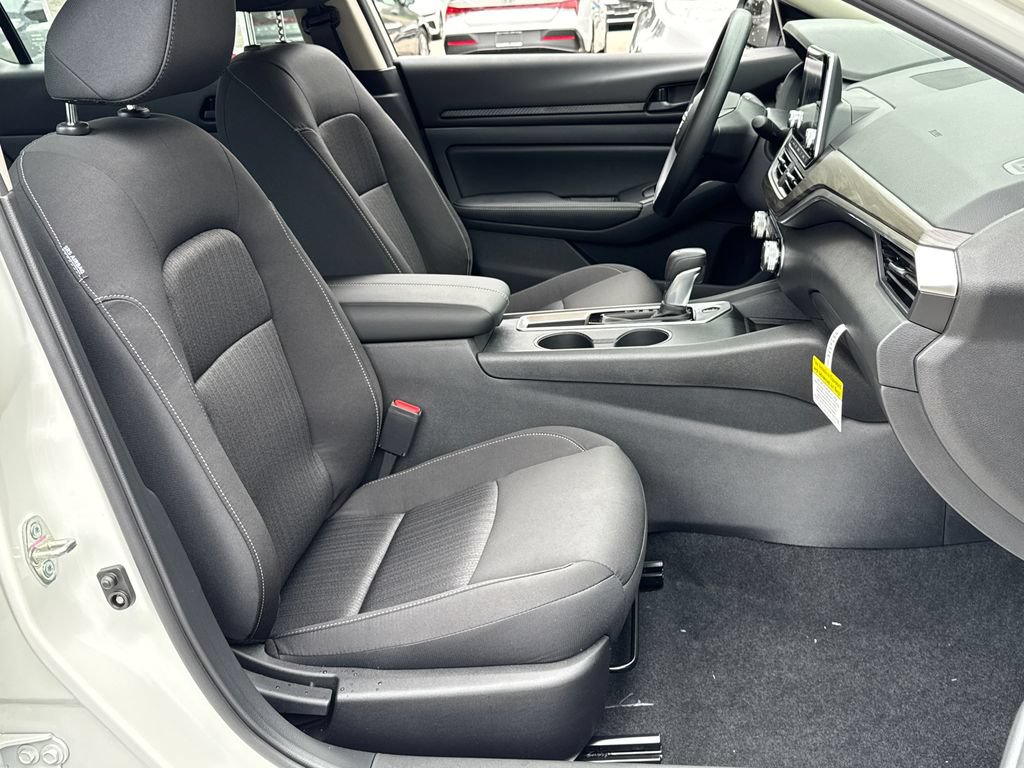 New 2026 Nissan Altima 2.5 SV FWD image 20