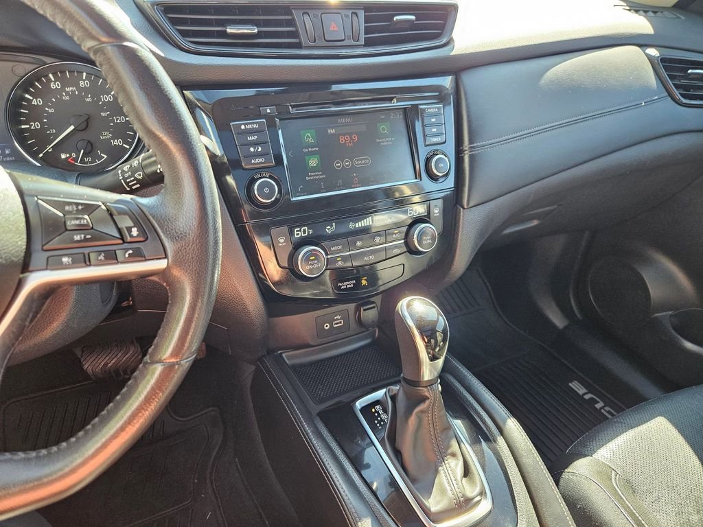 Used 2018 Nissan Rogue SL w/ Premium Package AWD/4WD image 19