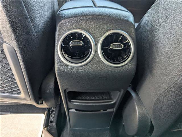 Used 2024 Mercedes-Benz GLB 250 image 18