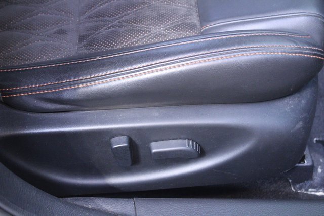 Used 2020 Nissan Maxima SR image 12