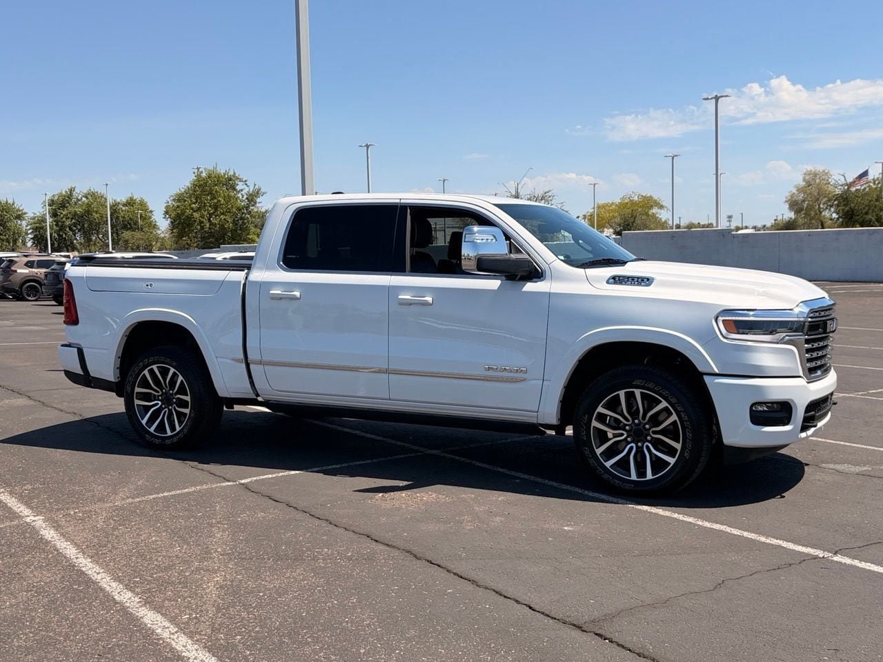 Used 2025 RAM 1500 Limited AWD/4WD image 7