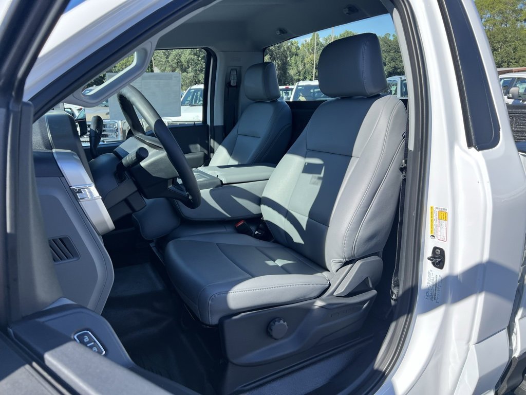 New 2026 Ford F250 XL image 12