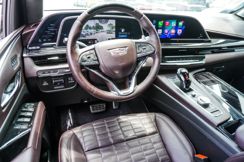 Used 2023 Cadillac Escalade V AWD/4WD image 15