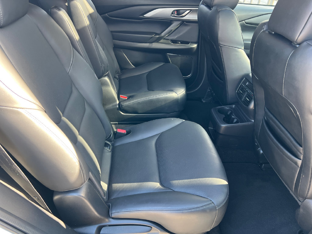 Used 2020 MAZDA CX-9 Touring w/ Touring Premium Package FWD image 10