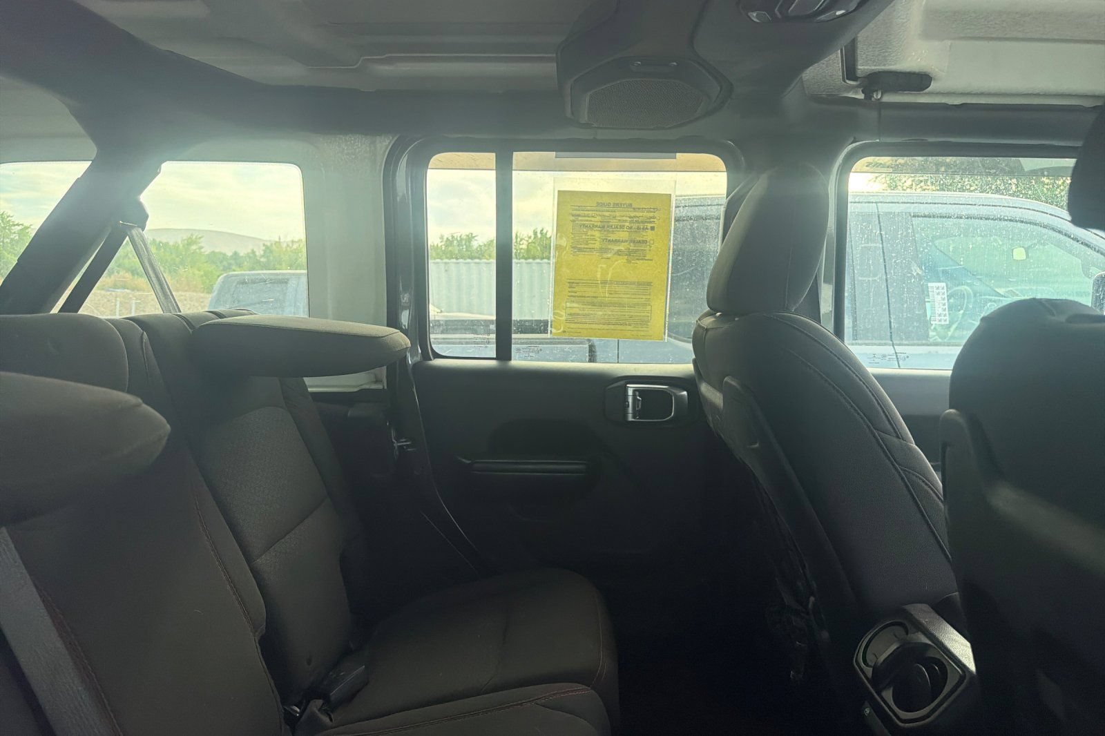 Used 2018 Jeep Wrangler Unlimited Rubicon AWD/4WD image 5