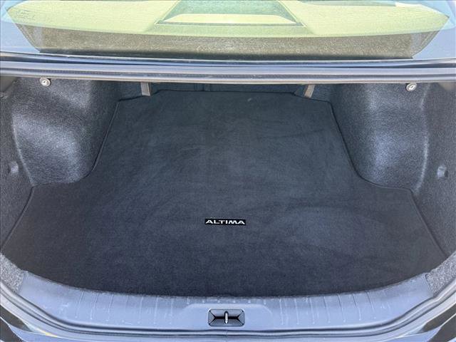 Used 2025 Nissan Altima 2.5 SV image 7