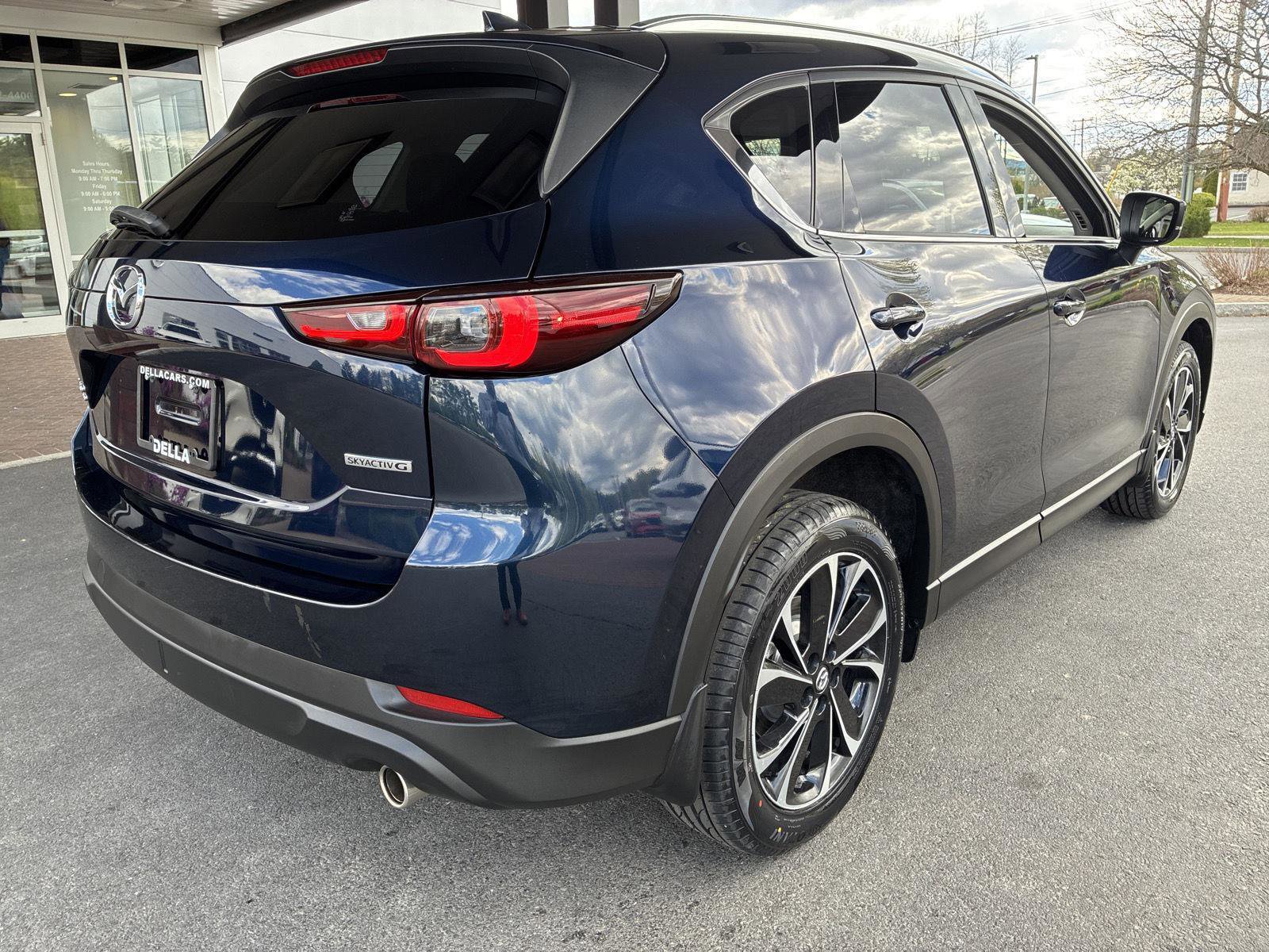 Used 2023 MAZDA CX-5 AWD 2.5 S w/ Premium Package image 7