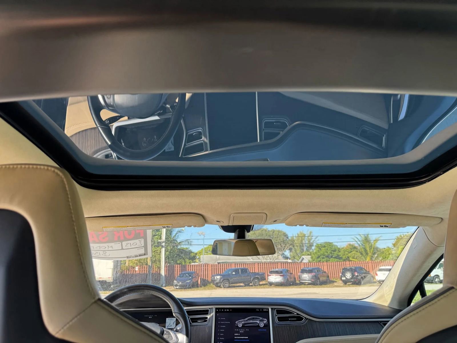Used 2013 Tesla Model S Sedan 4D image 27