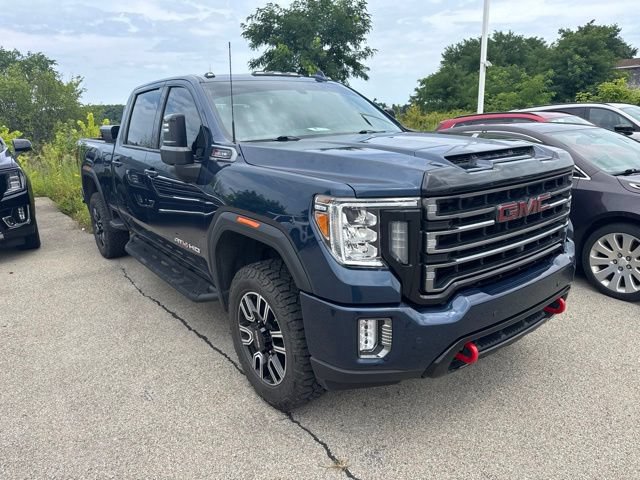 Used 2023 GMC Sierra 2500 AT4 w/ AT4 Preferred Package AWD/4WD image 2