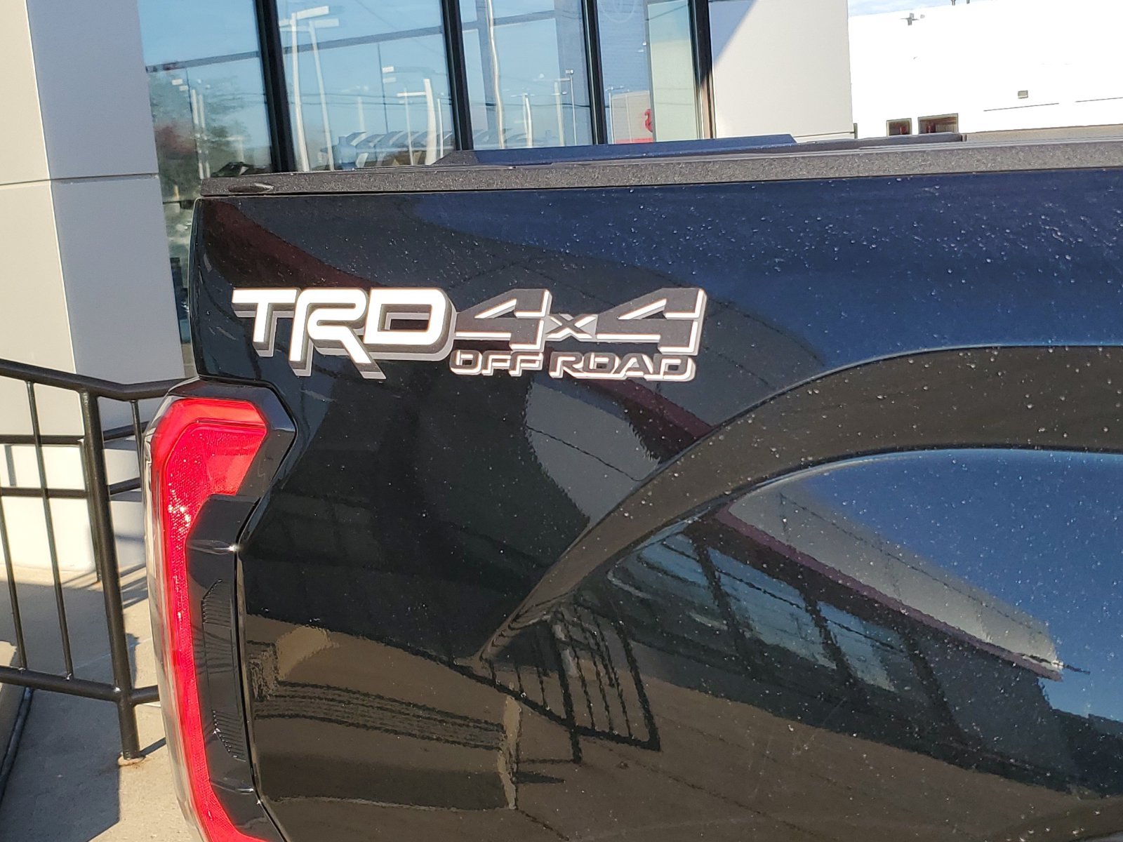 New 2026 Toyota Tundra Platinum w/ TRD Off-Road Package AWD/4WD image 7