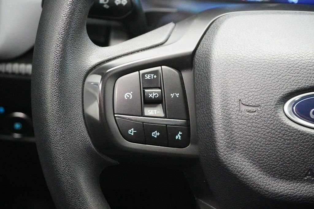 Used 2024 Ford Ranger XL image 19