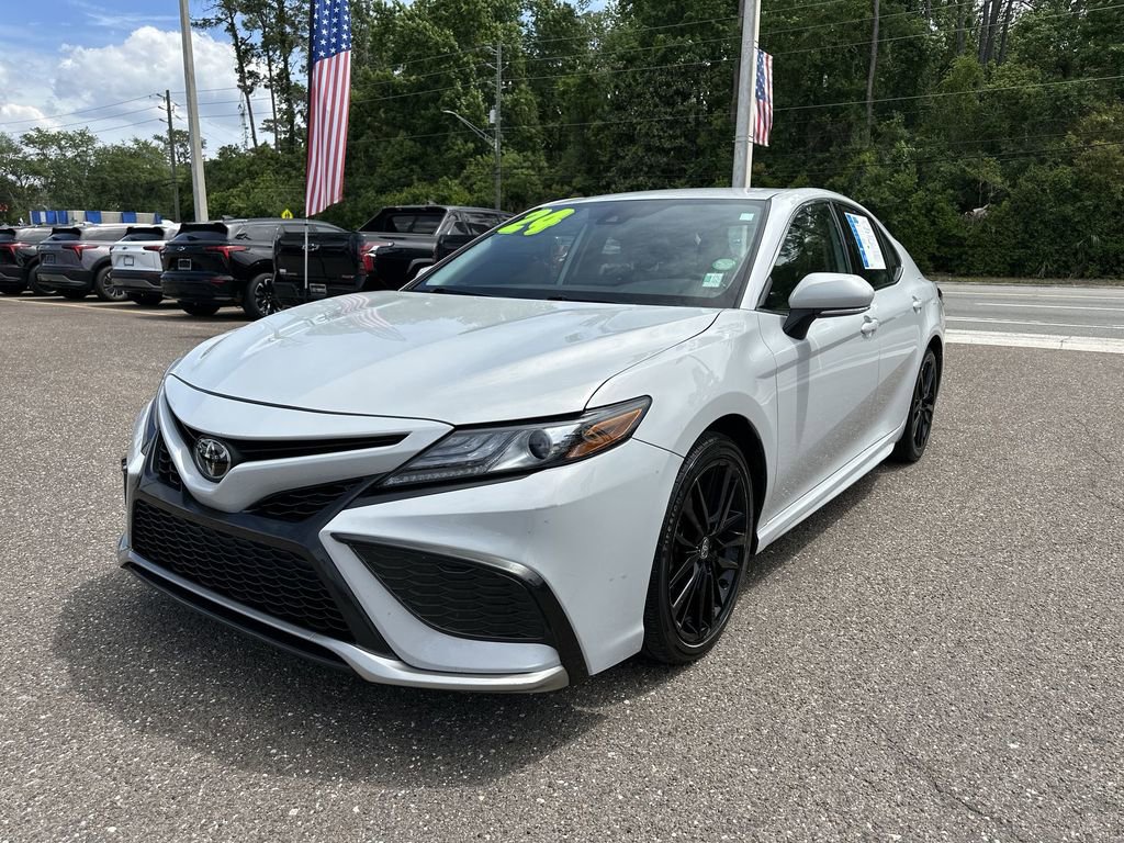Used 2024 Toyota Camry XSE FWD image 12