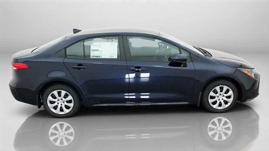 New 2027 Toyota Corolla LE FWD image 21