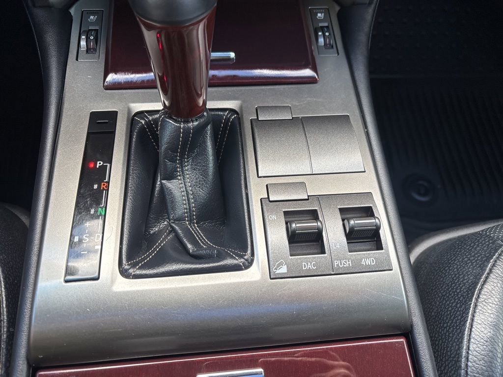 Used 2017 Lexus GX 460 Premium w/ Premium Package image 25