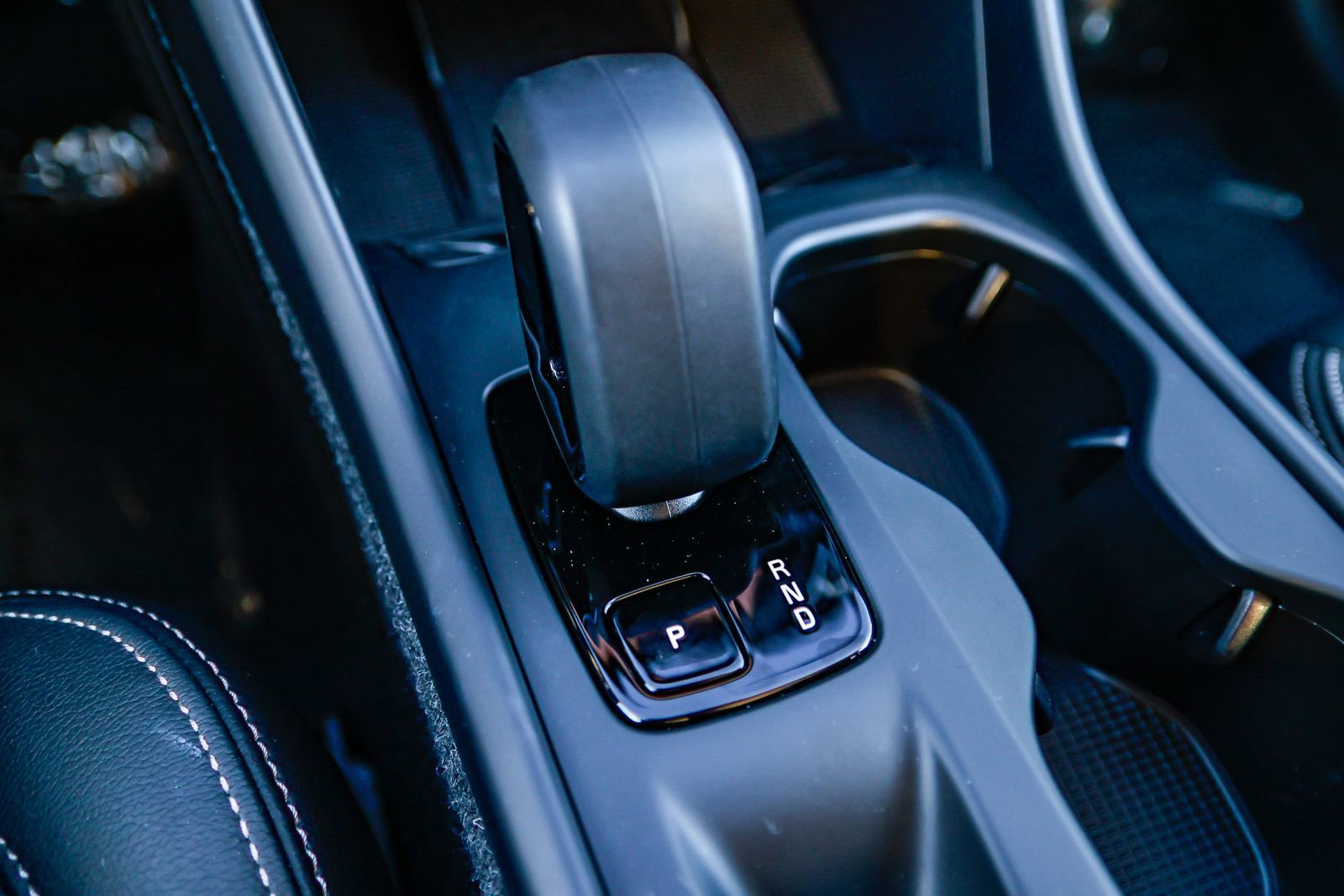 Used 2025 Volvo XC40 B5 Core AWD/4WD image 25