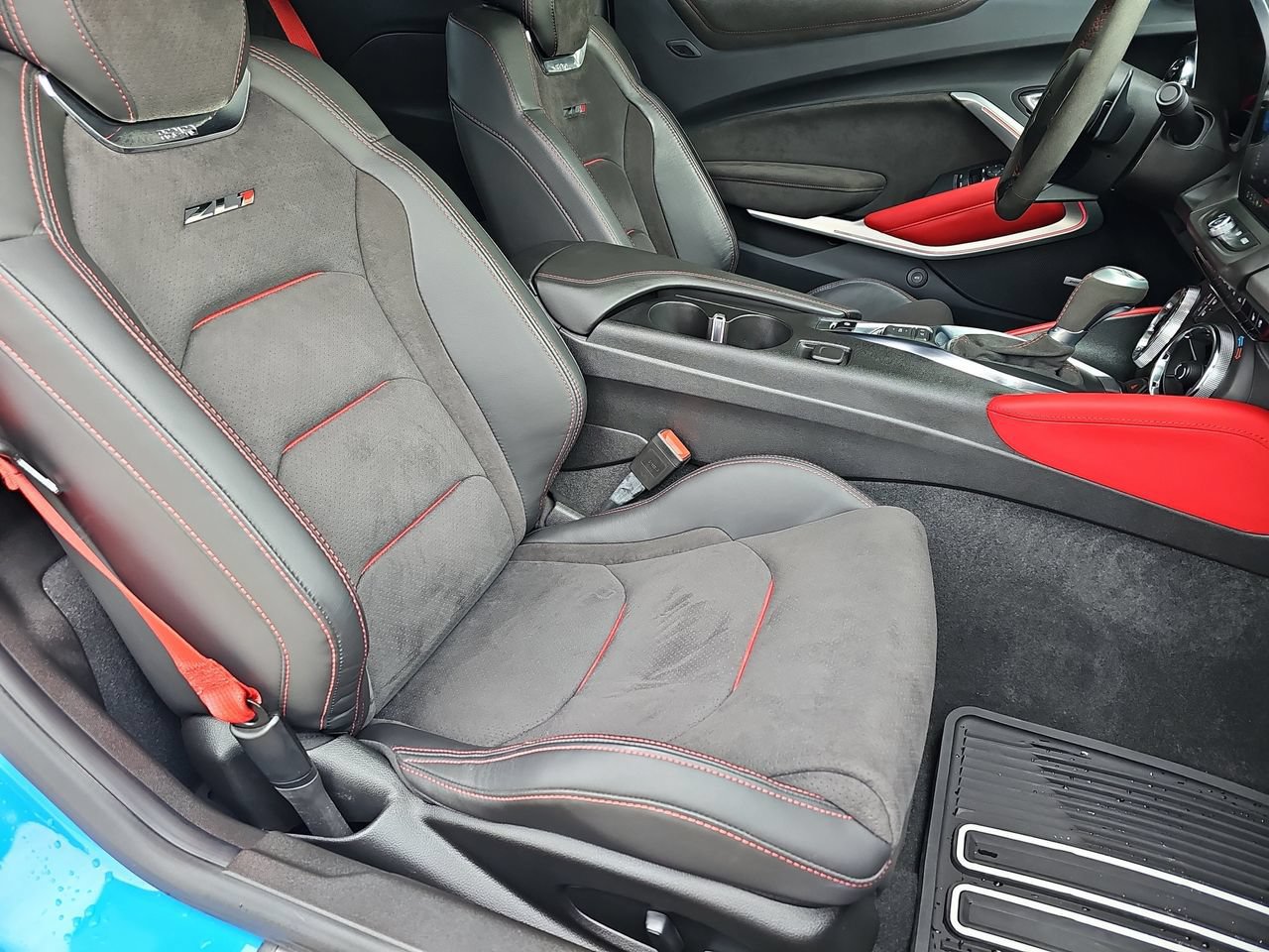 Certified 2023 Chevrolet Camaro ZL1 RWD image 13