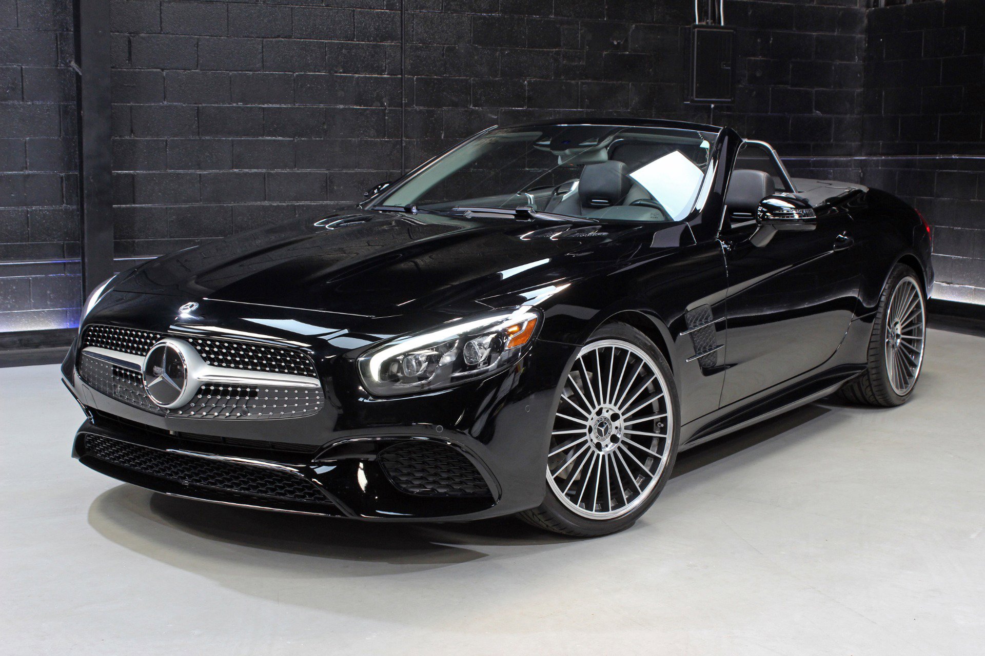 Used 2020 Mercedes-Benz SL 450 image 8