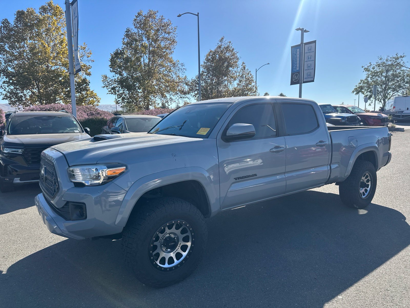Used 2019 Toyota Tacoma TRD Sport RWD image 5