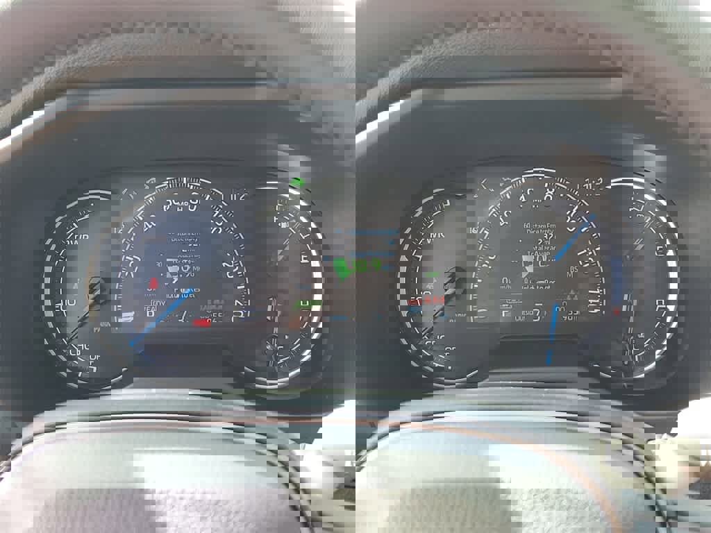 Used 2025 Toyota RAV4 XLE w/ Convenience Package image 25