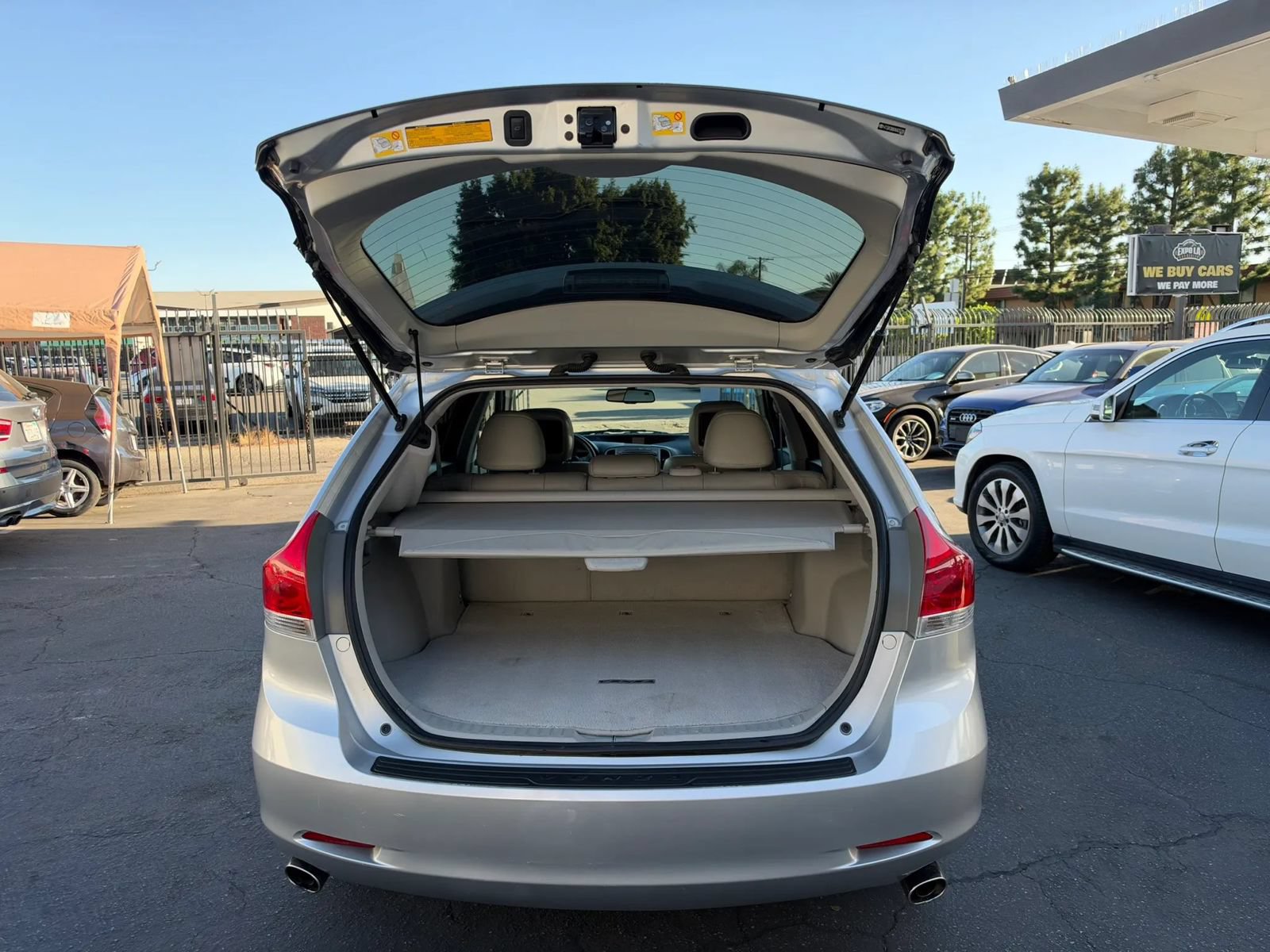 Used 2010 Toyota Venza w/ Leather Pkg FWD image 15