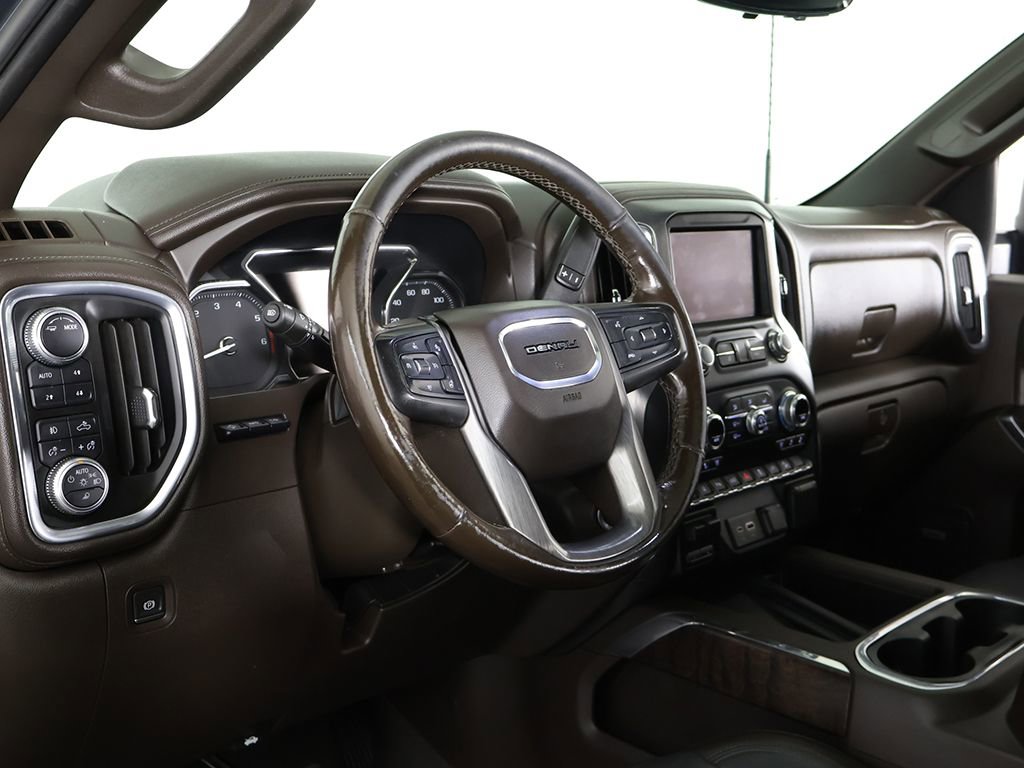 Used 2020 GMC Sierra 2500 Denali w/ Denali Ultimate Package AWD/4WD image 29