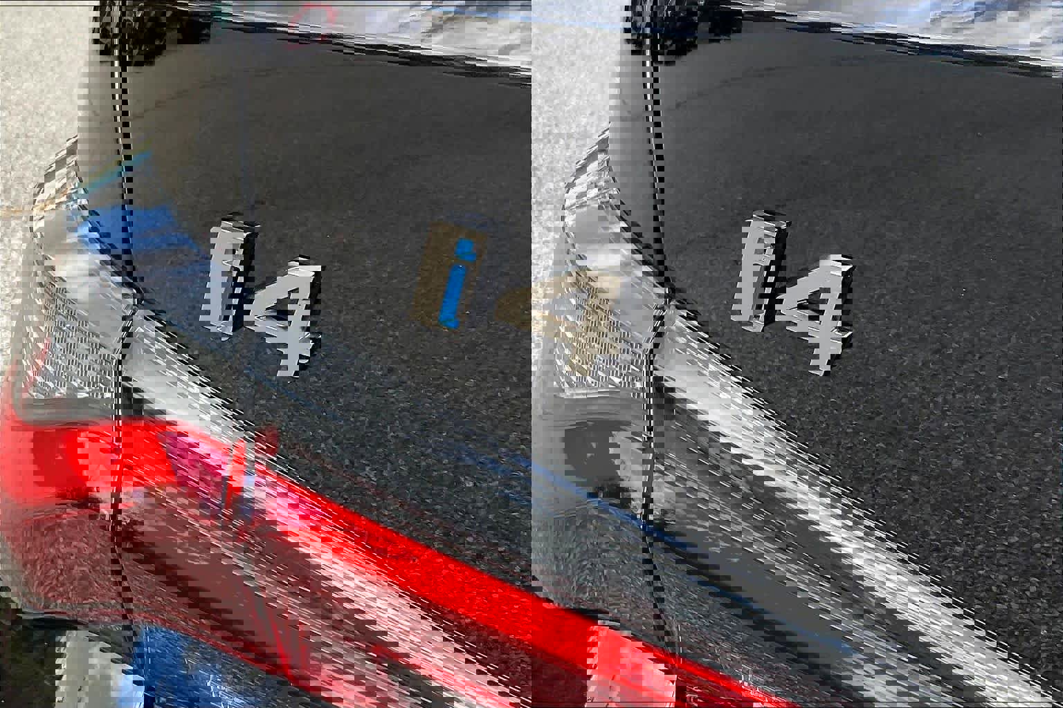 Used 2024 BMW i4 M50 image 33