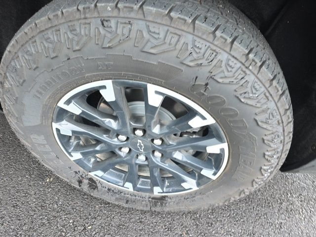 Used 2026 Chevrolet Traverse Z71 w/ Driver Confidence Package AWD/4WD image 17